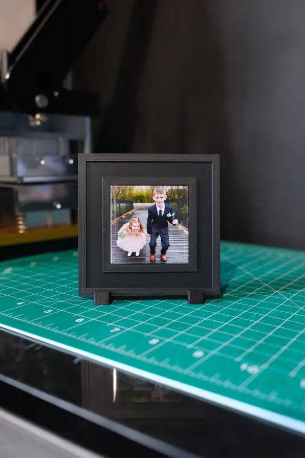 Rounded 2x2 - Single Photo Frame